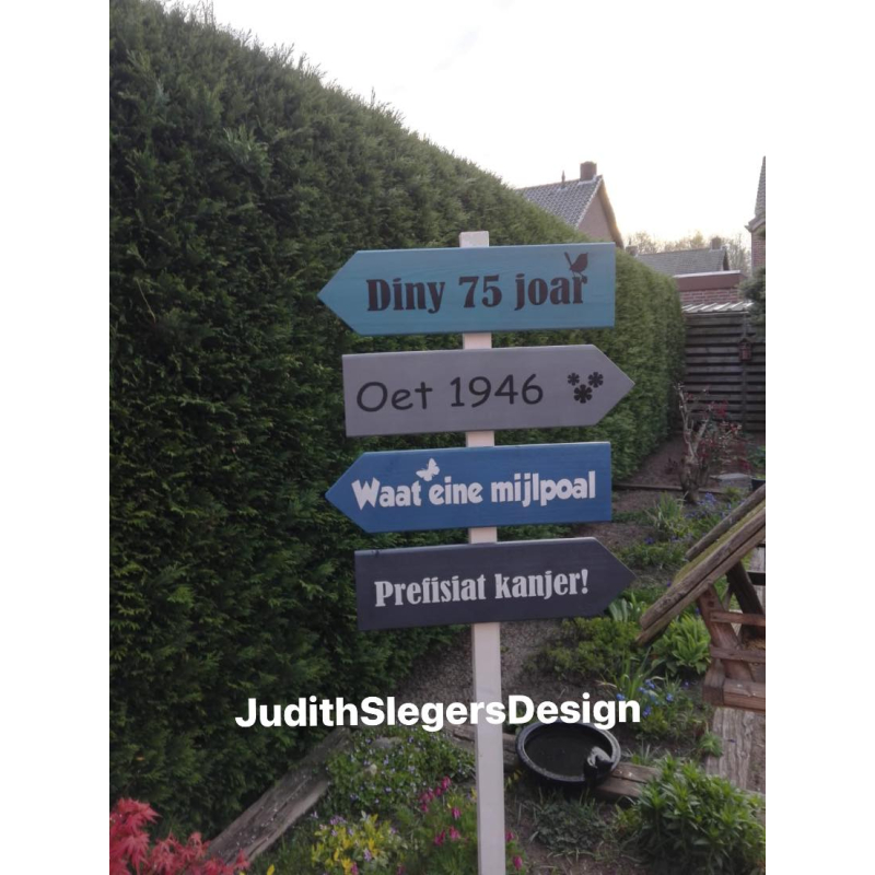 Wegwijsbord 4 planken met paal 